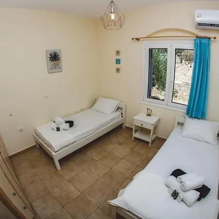 Дом отдыха Dp Homes Paros *
